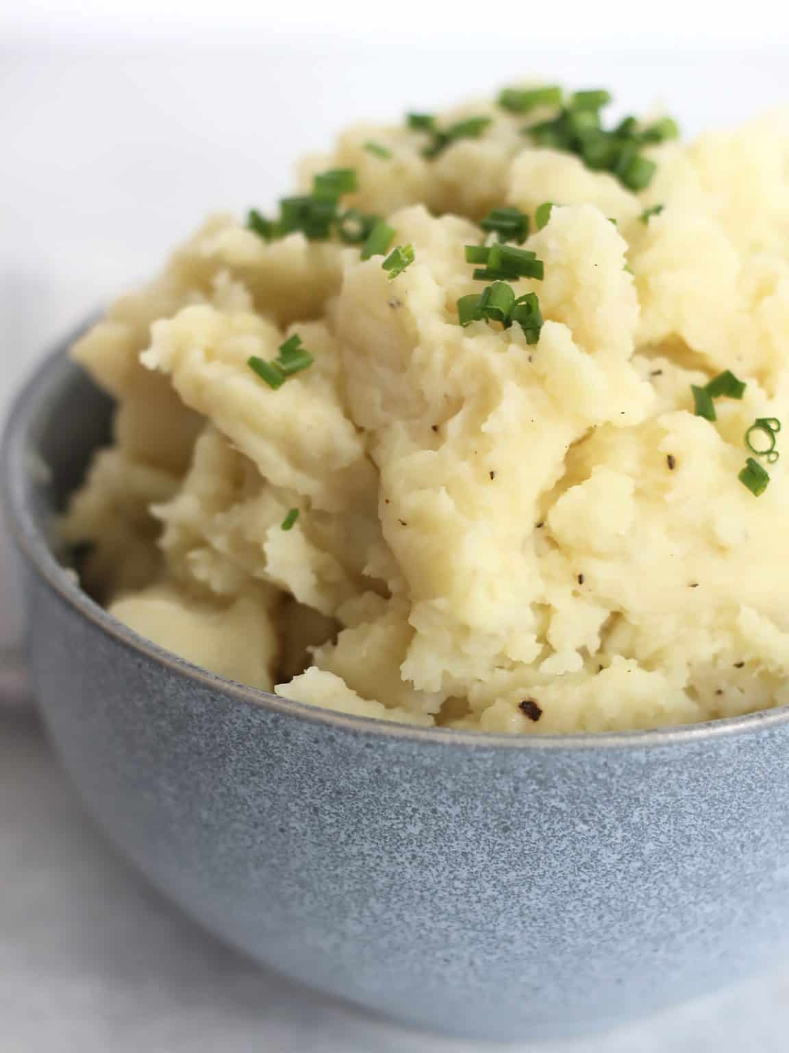 Almond Milk Mashed Potatoes (Whole30, Vegan) Bite On The Side