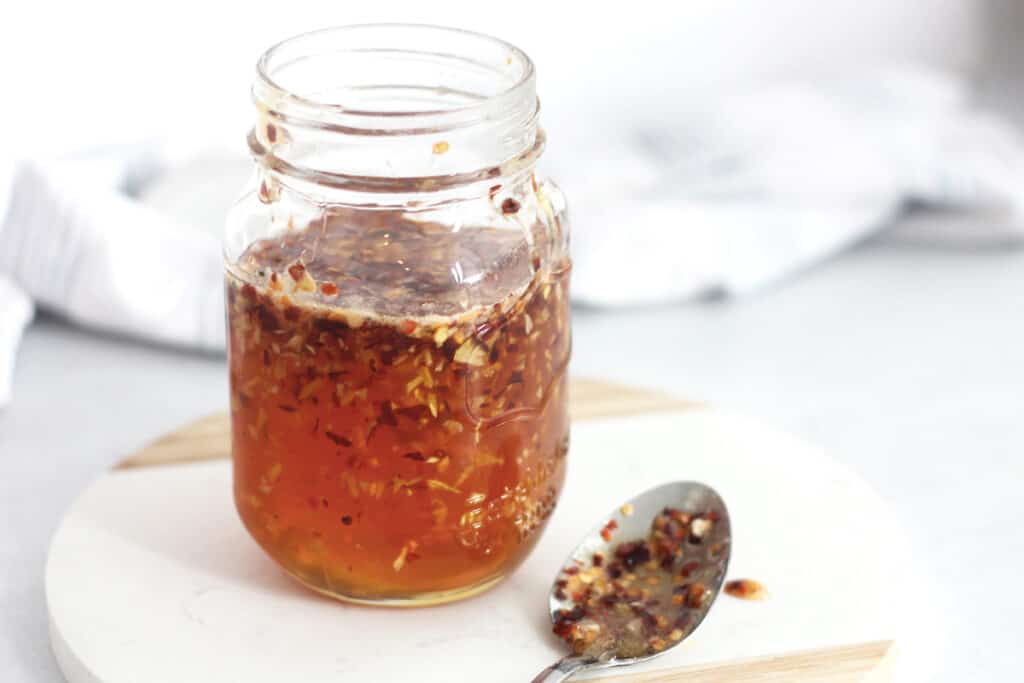 Spicy Hot Honey Sauce Recipe (Garlic and Chili Infused Honey) Bite On