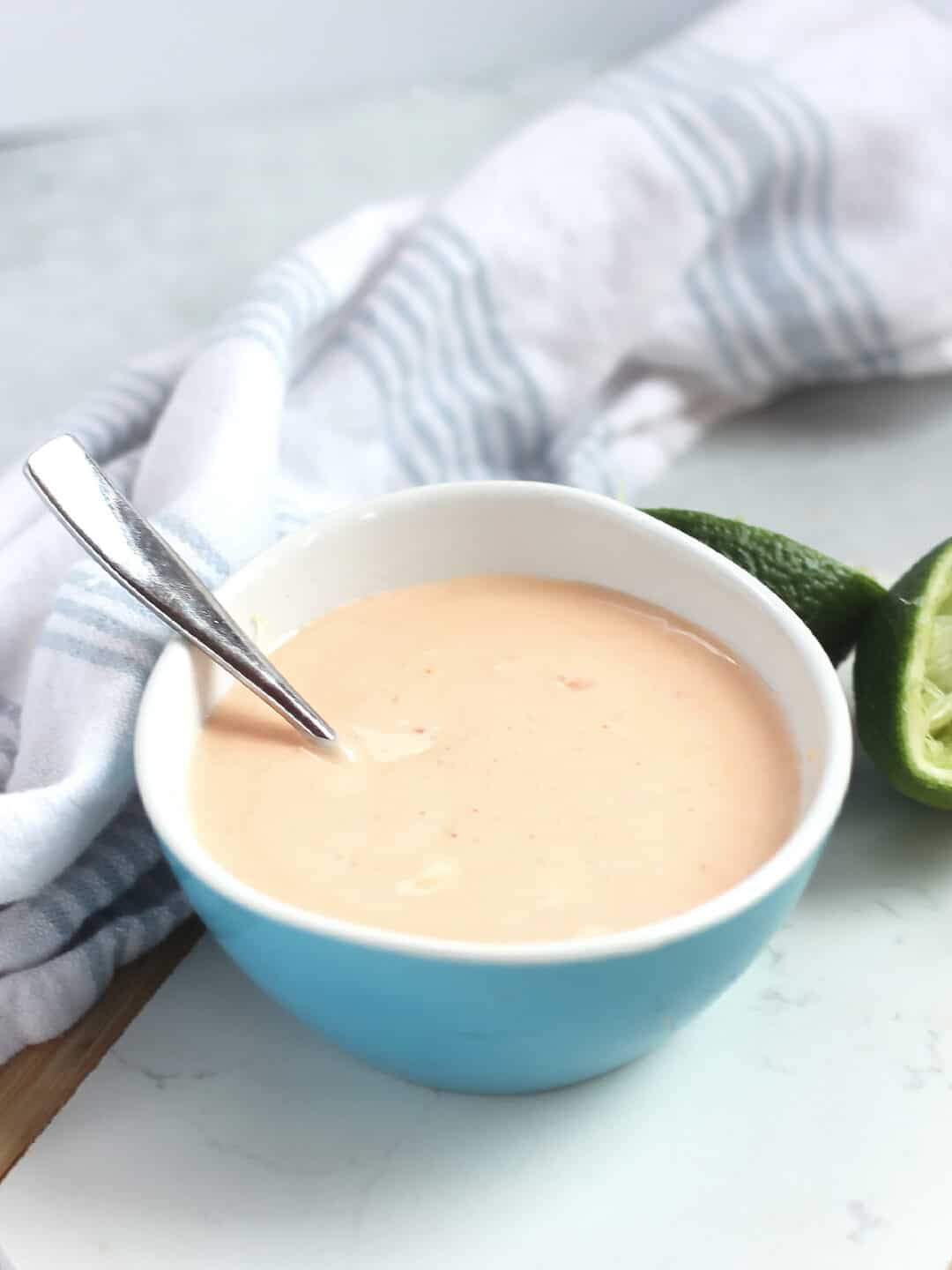 Creamy Sweet Chili Dipping Sauce (Homemade Bang Bang Sauce) Bite On